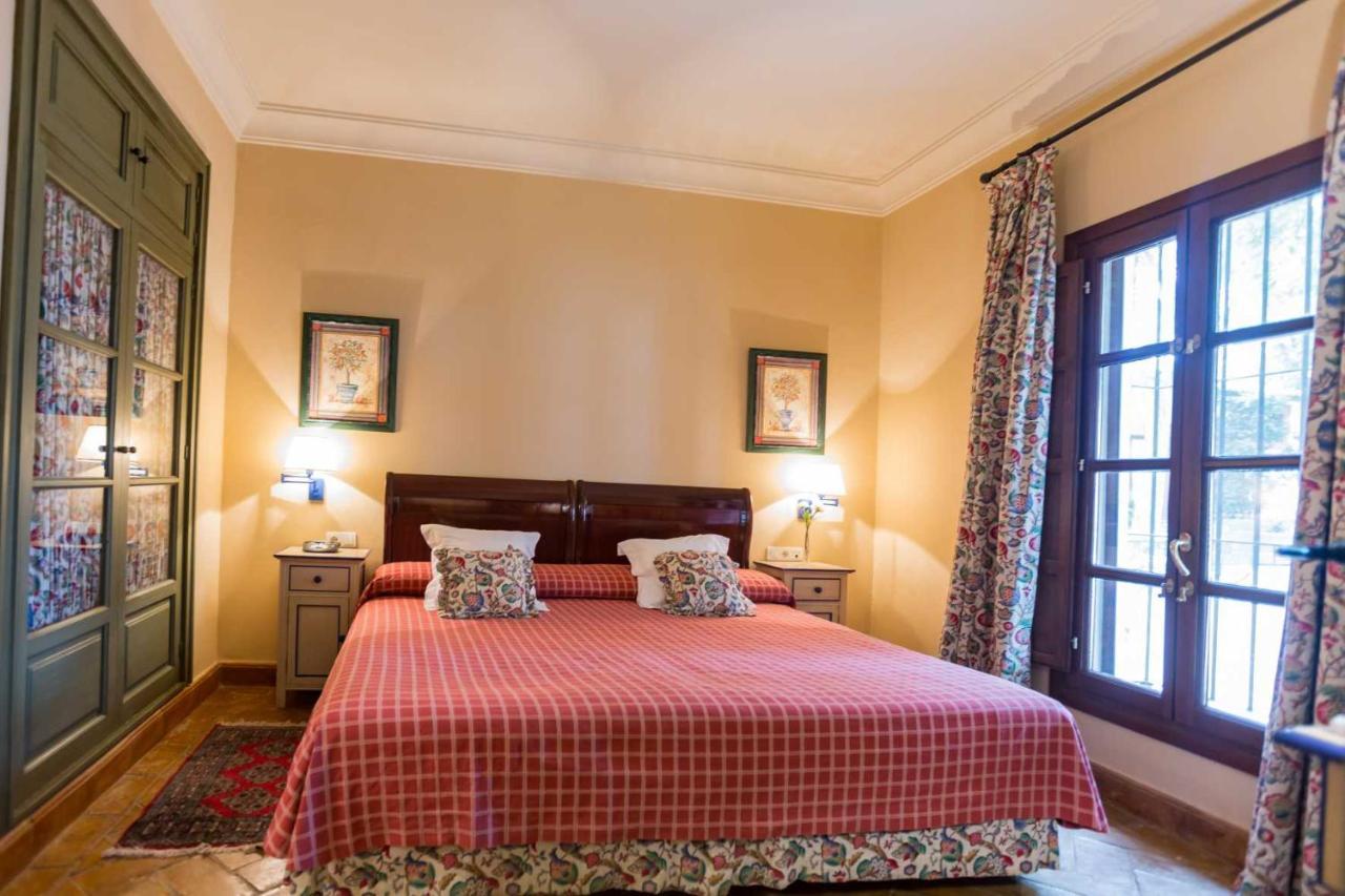 Maison d'hôtes Hacienda De Oran à Utrera Extérieur photo